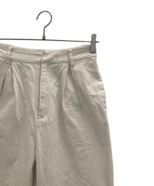 I-UKI-KAHA-NGURENGURE（カグレ）I-UKI-KAHA-NGURENGURE (カグレ) テーパードパンツ アイボリー サイズ:FREEの古着・服飾アイテム