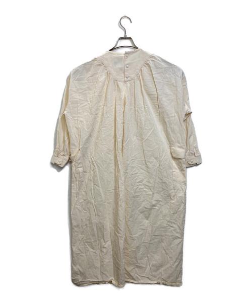 オオカミとフクロウ（オオカミトフクロウ）オオカミとフクロウ (オオカミトフクロウ) コットンワンピース アイボリー サイズ:FREEの古着・服飾アイテム