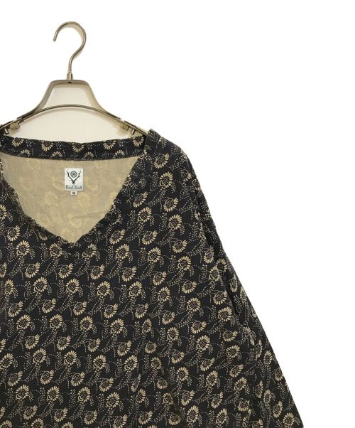 South2 West8（サウスツー ウエストエイト）south2 west8 (サウスツー ウエストエイト) 総柄コットンシャツ ネイビー×アイボリー サイズ:Mの古着・服飾アイテム