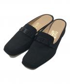 Salvatore Ferragamoサルヴァトーレ フェラガモ）の古着「スクエアトゥパンプス」｜ブラック