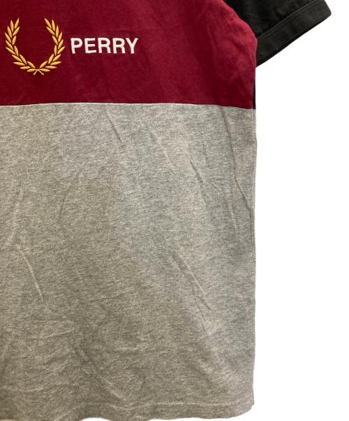 FRED PERRY（フレッドペリー）FRED PERRY (フレッドペリー) Tシャツ ブラック サイズ:Sの古着・服飾アイテム