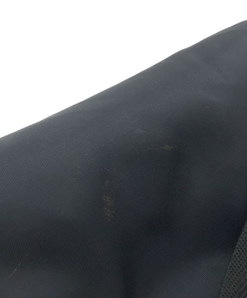 PRADA（プラダ）PRADA (プラダ) ソフトナイロンメッセンジャーバッグ ブラックの古着・服飾アイテム