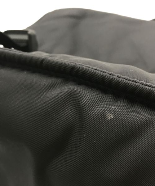 PRADA（プラダ）PRADA (プラダ) ソフトナイロンメッセンジャーバッグ ブラックの古着・服飾アイテム