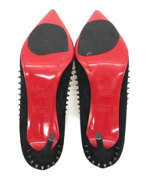 Christian Louboutin（クリスチャン・ルブタン）Christian Louboutin (クリスチャン・ルブタン) スタッズスウェードパンプス ブラック サイズ:36の古着・服飾アイテム