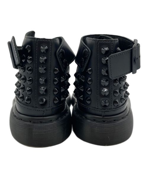 Dr.Martens（ドクターマーチン）Dr.Martens (ドクターマーチン) スタッズデザインサンダル ブラック サイズ:UK5の古着・服飾アイテム