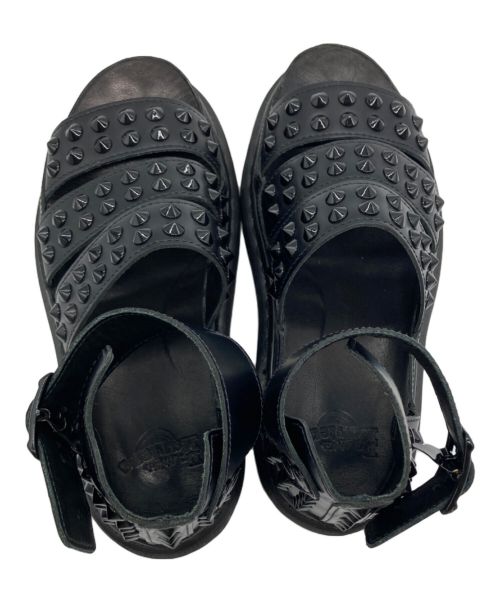 Dr.Martens（ドクターマーチン）Dr.Martens (ドクターマーチン) スタッズデザインサンダル ブラック サイズ:UK5の古着・服飾アイテム