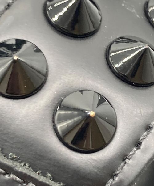 Dr.Martens（ドクターマーチン）Dr.Martens (ドクターマーチン) スタッズデザインサンダル ブラック サイズ:UK5の古着・服飾アイテム