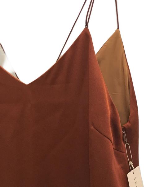 stola.（ストラ）stola. (ストラ) キャミソールワンピース ブラウン サイズ:40 未使用品の古着・服飾アイテム