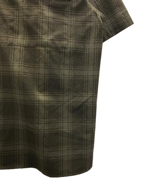 Columbia（コロンビア）Columbia (コロンビア) オウルリッジショートスリーブシャツ グレー サイズ:Mの古着・服飾アイテム