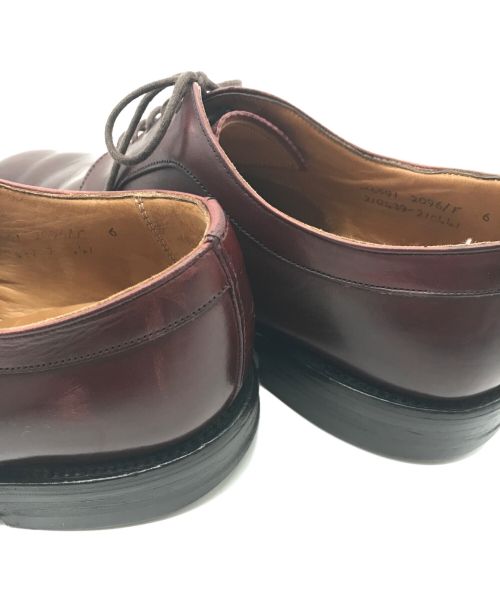 CHEANEY（チーニー）CHEANEY (チーニー) レースアップシューズ ブラウン サイズ:6の古着・服飾アイテム