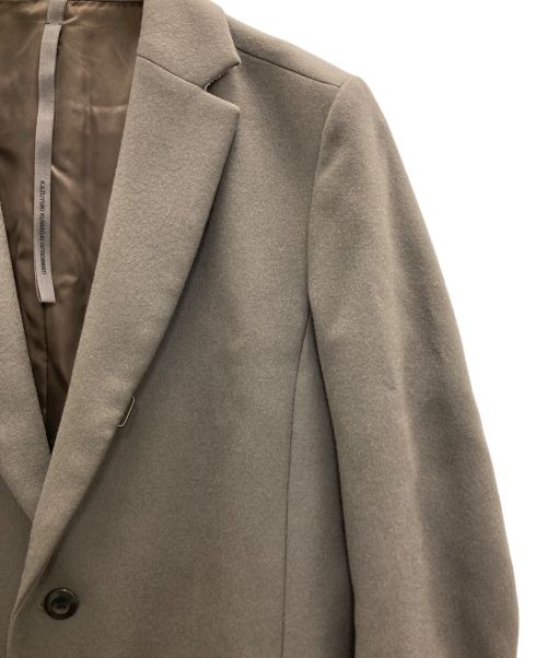 KAZUYUKI KUMAGAI ATTACHMENT（カズユキクマガイ アタッチメント）KAZUYUKI KUMAGAI ATTACHMENT (カズユキクマガイ アタッチメント) チェスターコート グレー サイズ:1の古着・服飾アイテム