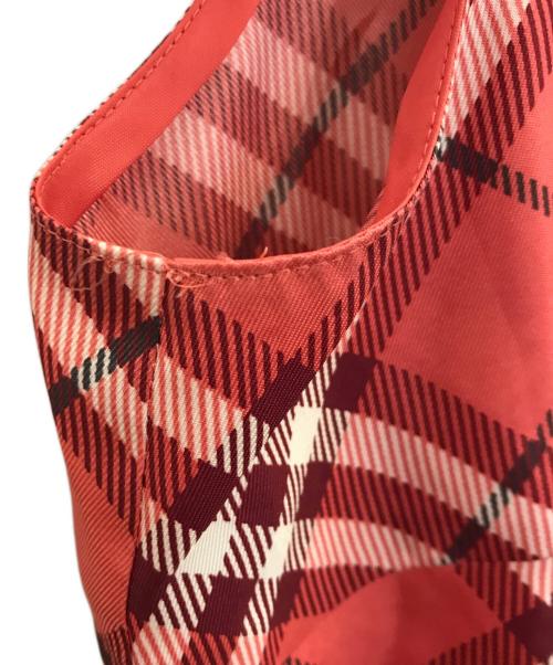 BURBERRY BLUE LABEL（バーバリーロンドンブルーレーベル）BURBERRY BLUE LABEL (バーバリーブルーレーベル) シャツ レッド サイズ:38の古着・服飾アイテム