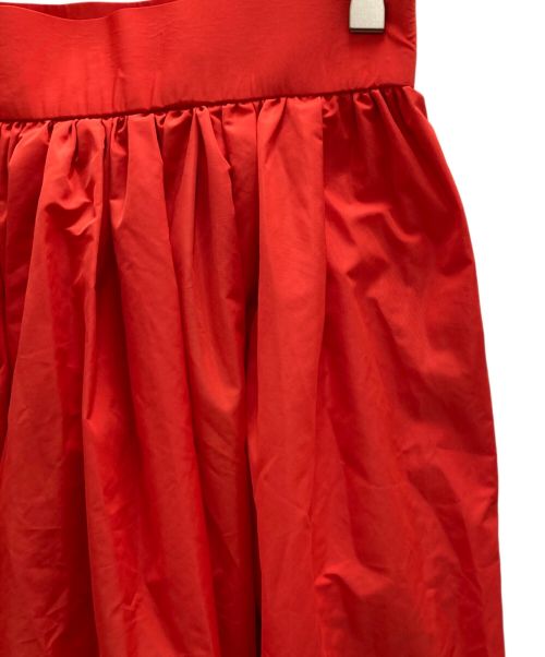 JILL STUART（ジルスチュアート）JILL STUART (ジルスチュアート) ボリュームマキシスカート レッド サイズ:2 未使用品の古着・服飾アイテム