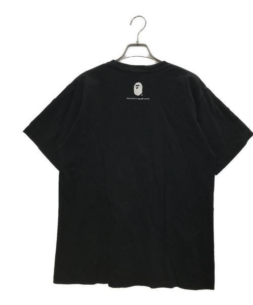 BAPE BY A BATHING APE（ベイプバイアベイシングエイプ）BAPE BY A BATHING APE (ベイプバイアベイシングエイプ) GO APE POINTER COLLEGE TEE ブラック サイズ:Mの古着・服飾アイテム