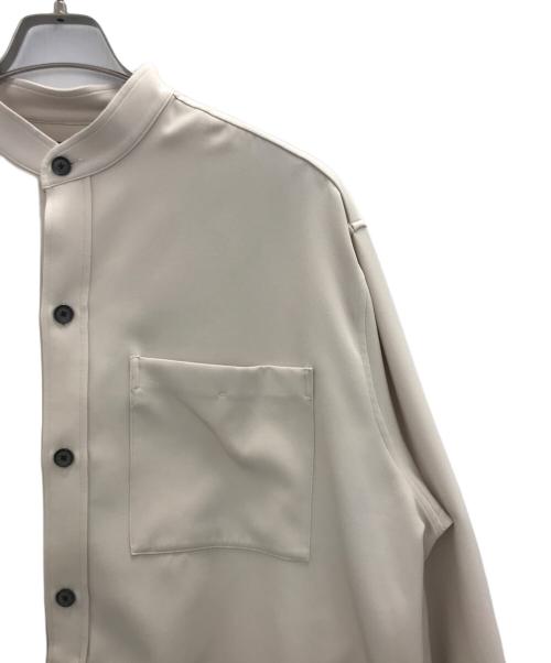 UNITED TOKYO（ユナイテッドトーキョー）UNITED TOKYO (ユナイテッドトーキョー) シャツ アイボリー サイズ:Lの古着・服飾アイテム