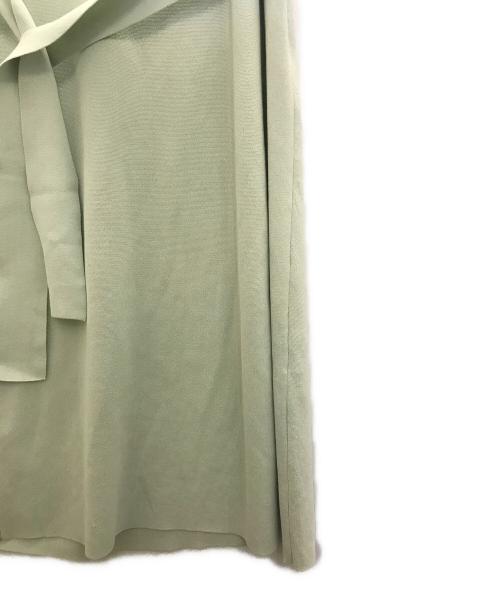 ebure（エブール）EBURE (エブール) ベルト付ノースリーブワンピース グリーン サイズ:FREEの古着・服飾アイテム