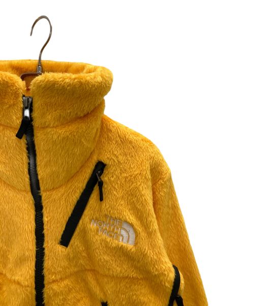 THE NORTH FACE（ザ ノース フェイス）THE NORTH FACE (ザ ノース フェイス) アンタークティカバーサロフトジャケット イエロー サイズ:Mの古着・服飾アイテム