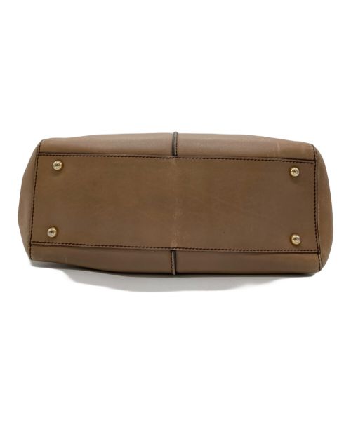 TOD'S（トッズ）TOD'S (トッズ) レザーハンドバッグ ベージュの古着・服飾アイテム