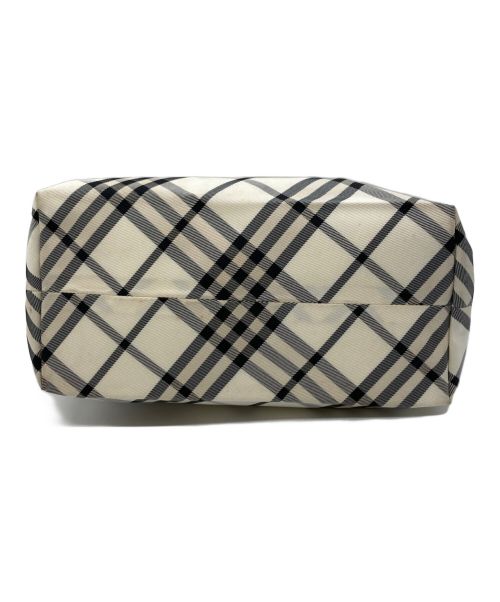 BURBERRY BLUE LABEL（バーバリーロンドンブルーレーベル）BURBERRY BLUE LABEL (バーバリーブルーレーベル) チェックトートバッグ ホワイトの古着・服飾アイテム