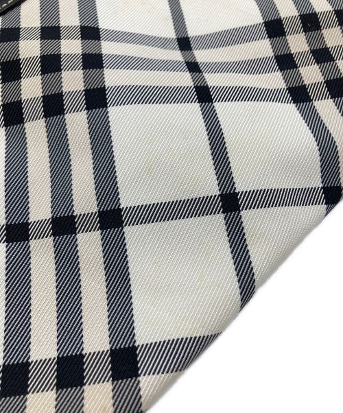 BURBERRY BLUE LABEL（バーバリーロンドンブルーレーベル）BURBERRY BLUE LABEL (バーバリーブルーレーベル) チェックトートバッグ ホワイトの古着・服飾アイテム