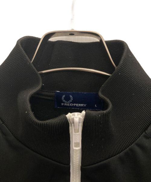 FRED PERRY（フレッドペリー）FRED PERRY (フレッドペリー) トラックジャケット ブラック サイズ:Lの古着・服飾アイテム