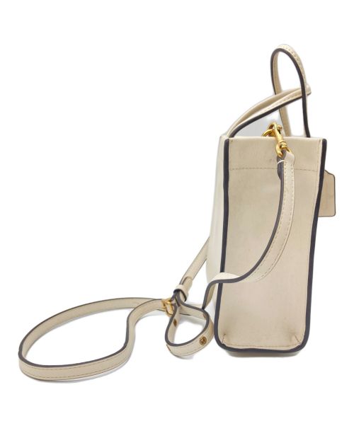 COACH（コーチ）COACH (コーチ) ミニカシン ショルダーバッグ ホワイトの古着・服飾アイテム