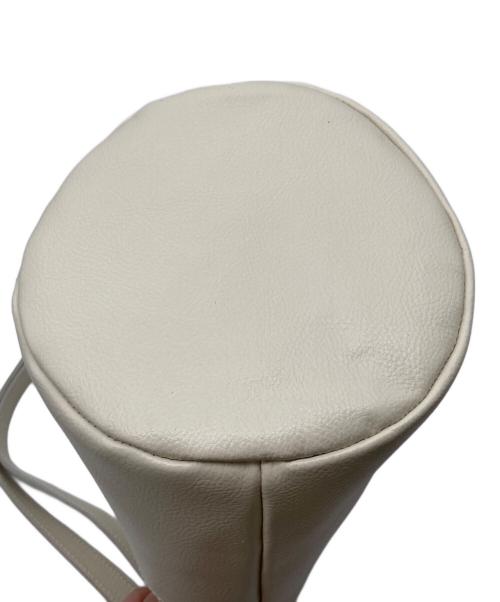 ourhome（アワホーム）ourhome (アワホーム) バケツ型トートバッグ アイボリーの古着・服飾アイテム