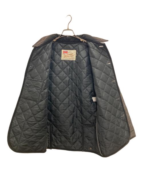 Traditional Weatherwear（トラディショナルウェザーウェア）Traditional Weatherwear (トラディショナルウェザーウェア) キルティングジャケット グレー サイズ:38の古着・服飾アイテム