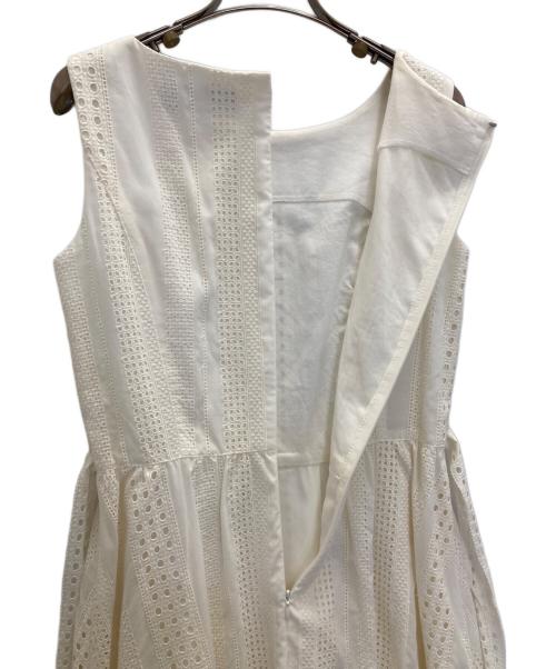 M'S GRACY（エムズグレイシー）M'S GRACY (エムズグレイシー) ノースリーブワンピース ホワイト サイズ:38の古着・服飾アイテム