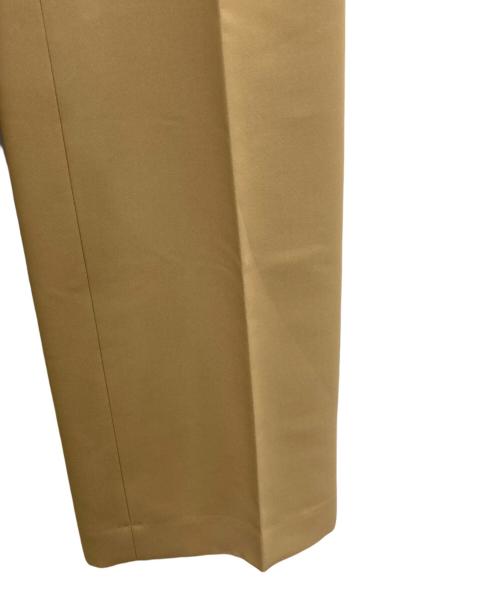 MIESROHE（ミースロエ）MIESROHE (ミースロエ) sustainable構築ワイドパンツ ベージュの古着・服飾アイテム