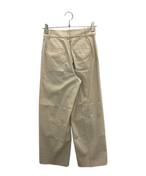 23区（ニジュウサンク）23区 (ニジュウサンク) コットンリネンストレッチ ストレートタック パンツ ベージュ サイズ:34の古着・服飾アイテム