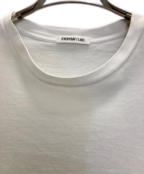 EVERYDAY I LIKE.（エヴリデイ アイ ライク）EVERYDAY I LIKE. (エヴリデイ アイ ライク) 半袖カットソー ホワイト サイズ:表記無しの古着・服飾アイテム