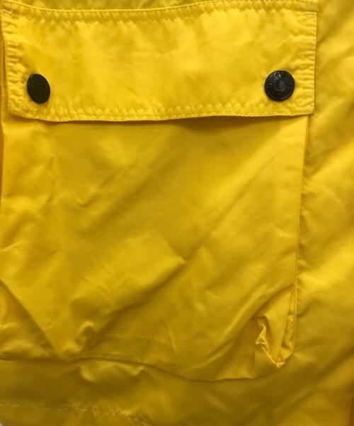 DKNY（ダナキャランニューヨーク）DKNY (ダナキャランニューヨーク) ナイロンジャケット イエロー サイズ:Ｌの古着・服飾アイテム