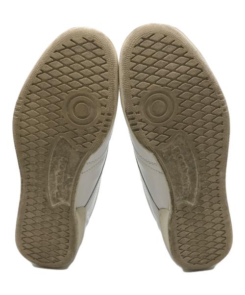 WHITE MOUNTAINEERING（ホワイトマウンテ二アニング）WHITE MOUNTAINEERING (ホワイトマウンテ二アニング) REEBOK (リーボック) CLUB C ホワイト サイズ:27の古着・服飾アイテム