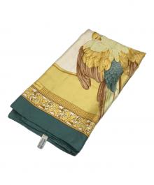 Salvatore Ferragamo（サルヴァトーレ フェラガモ）の古着「シルクスカーフ」