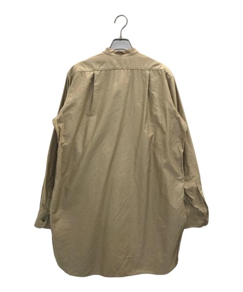 BACCA（バッカ）BACCA (バッカ) コットンバックサテンスタンドカラーロングシャツ ベージュ サイズ:36の古着・服飾アイテム