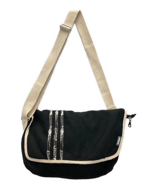 adidas（アディダス）adidas (アディダス) ショルダーバッグ ブラックの古着・服飾アイテム