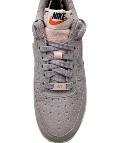 NIKE（ナイキ）NIKE (ナイキ) WMNS AIR FORCE 1 07 SE NN ラベンダー サイズ:23.5の古着・服飾アイテム