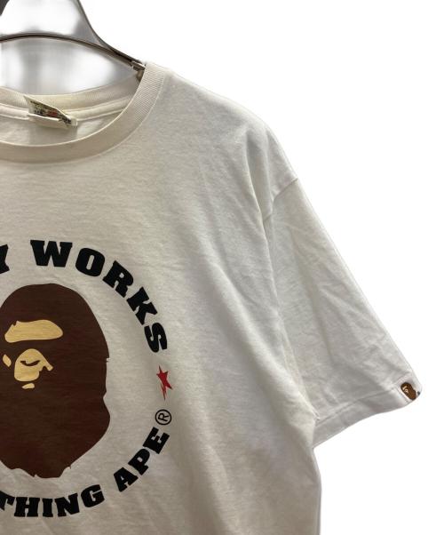 BAPE BY A BATHING APE（ベイプバイアベイシングエイプ）BAPE BY A BATHING APE (ベイプバイアベイシングエイプ) プリントTシャツ ホワイト サイズ:Lの古着・服飾アイテム