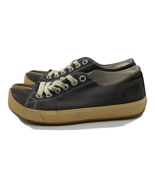 Maison Margiela（メゾンマルジェラ）Maison Margiela (メゾンマルジェラ) 足袋スニーカー グレー サイズ:37の古着・服飾アイテム