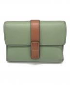 LOEWEロエベ）の古着「バーティカルスモールウォレット」｜グリーン