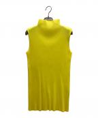 PLEATS PLEASEプリーツプリーズ）の古着「ノースリーブプリーツブラウス」｜イエロー