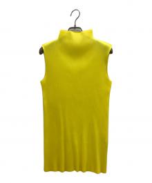 PLEATS PLEASE（プリーツプリーズ）の古着「ノースリーブプリーツブラウス」｜イエロー