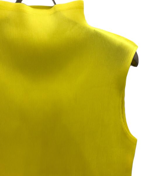 PLEATS PLEASE（プリーツプリーズ）PLEATS PLEASE (プリーツプリーズ) ノースリーブプリーツブラウス イエロー サイズ:3の古着・服飾アイテム