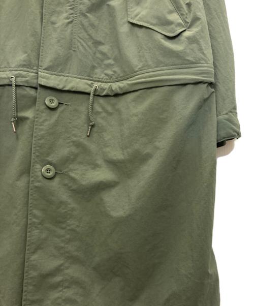 GU（ジーユー）GU (ジーユー) UNDERCOVER (アンダーカバー) ナイロンモッズコート グリーン サイズ:Lの古着・服飾アイテム