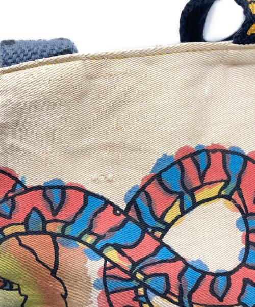 Vivienne Westwood ANGLOMANIA（ヴィヴィアンウエストウッドアングロマニア）Vivienne Westwood ANGLOMANIA (ヴィヴィアンウエストウッドアングロマニア) アフリカバッグ アイボリーの古着・服飾アイテム