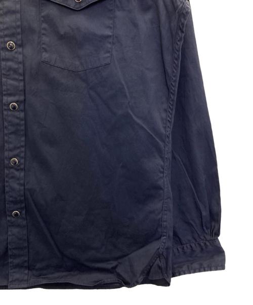 BROOKS BROTHERS Red Fleece（ブルックスブラザーズレッドフリース）Brooks Brothers Red Fleece (ブルックスブラザーズレッドフリース) マチ付きコットンサテンスナップボタンシャツ ネイビー サイズ:Mの古着・服飾アイテム