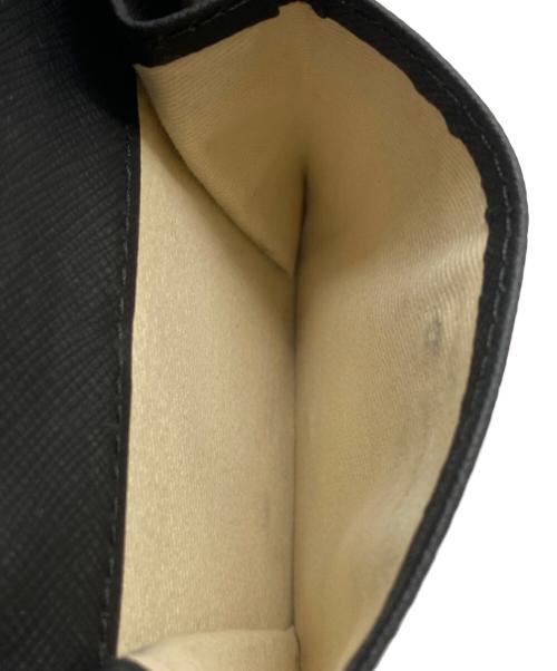 MARNI（マルニ）MARNI (マルニ) サフィアーノレザー バイフォールドウォレット ブラックの古着・服飾アイテム