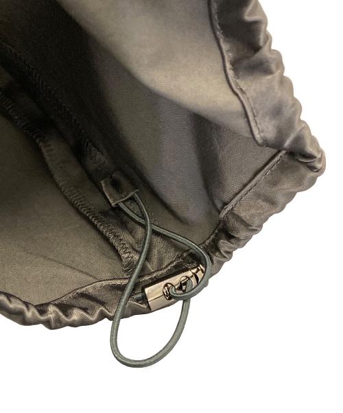 UNTITLED（アンタイトル）UNTITLED (アンタイトル) サテンパラシュートパンツ ブラック サイズ:44の古着・服飾アイテム