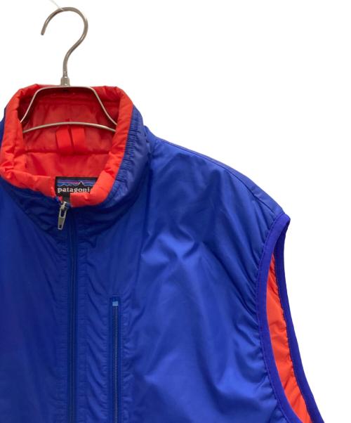 Patagonia（パタゴニア）Patagonia (パタゴニア) Puffball Vest レッド×ブルー サイズ:Sの古着・服飾アイテム